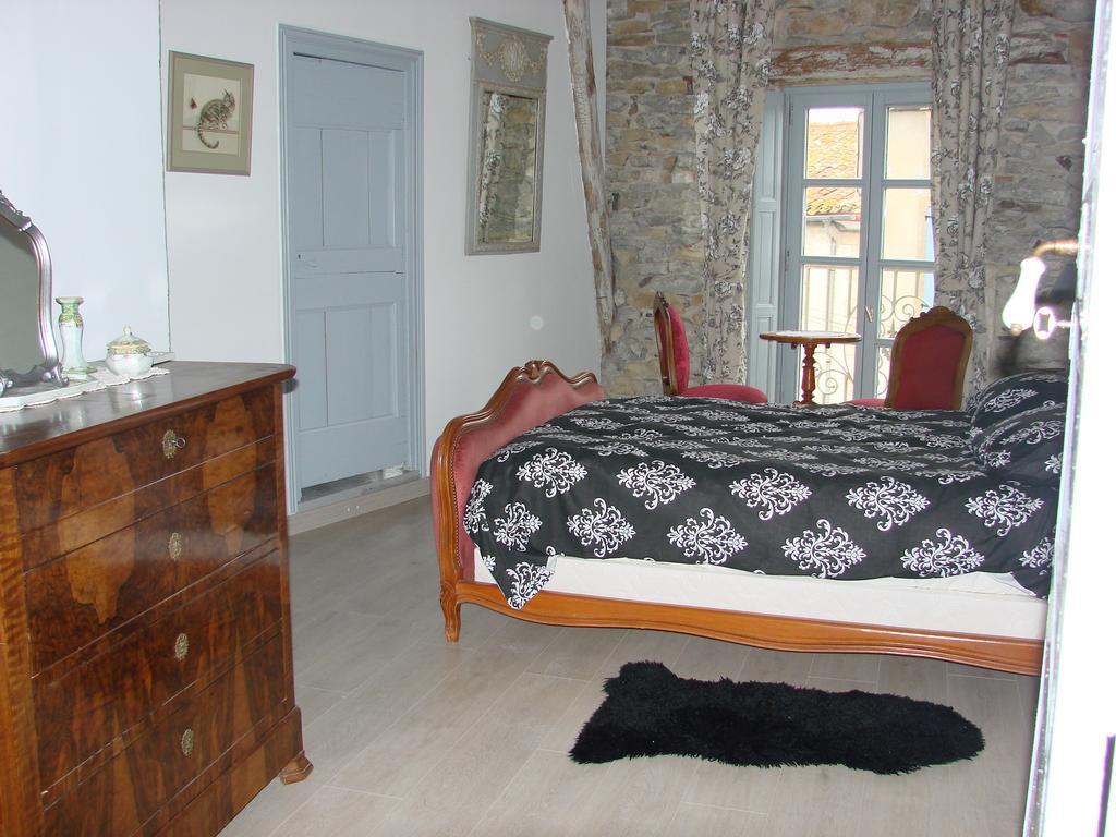 B&B Tour De Saint Anne Azille Szoba fotó